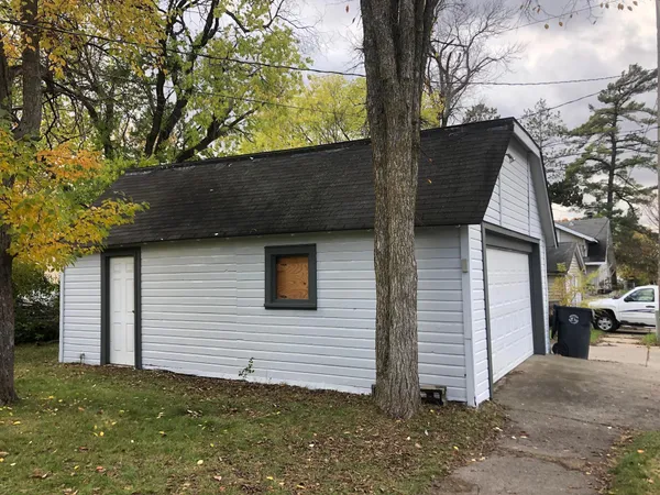 $169,900 | 1123 Beltrami Avenue Northwest, Bemidji, MN 56601
