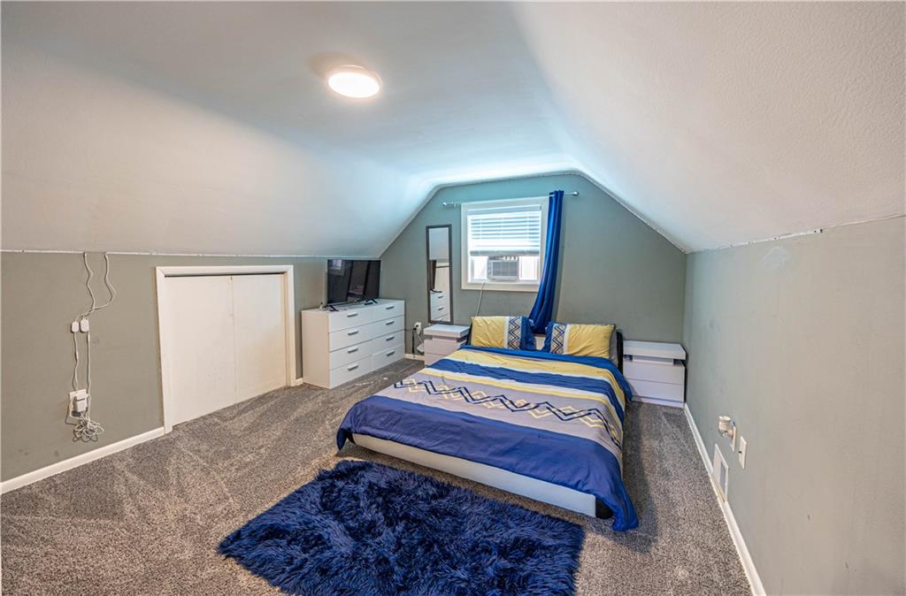 414 Hochberg Road Pittsburgh, PA 15235 - Photo 15 of 26