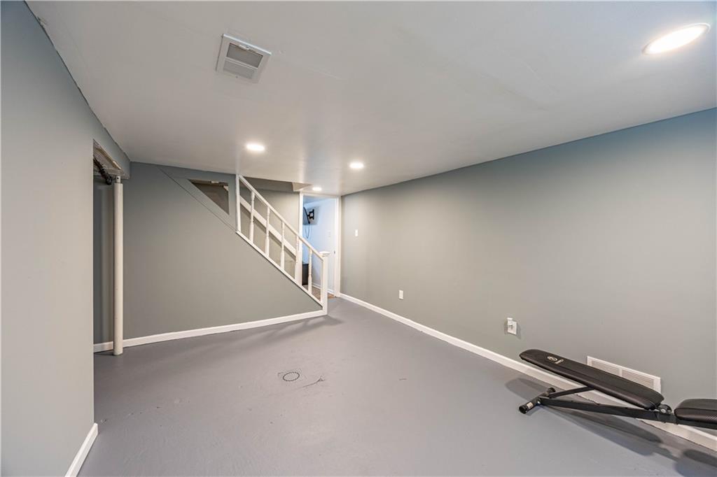 414 Hochberg Road Pittsburgh, PA 15235 - Photo 24 of 26