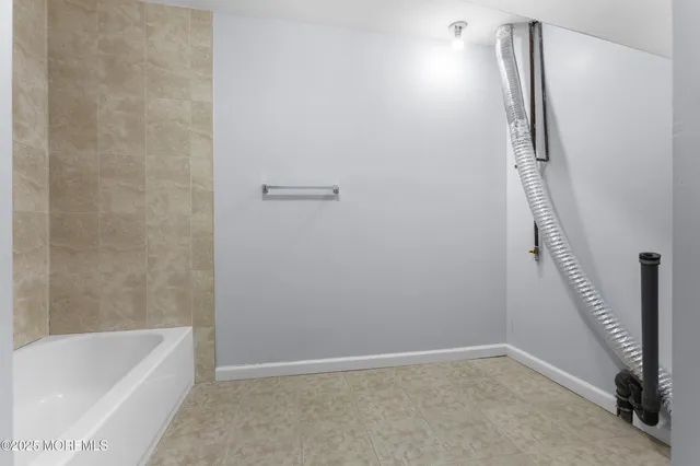 $385,000 | 822 Tappan Street, Forked River, NJ 08731