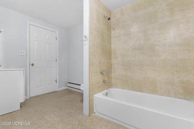 $385,000 | 822 Tappan Street, Forked River, NJ 08731