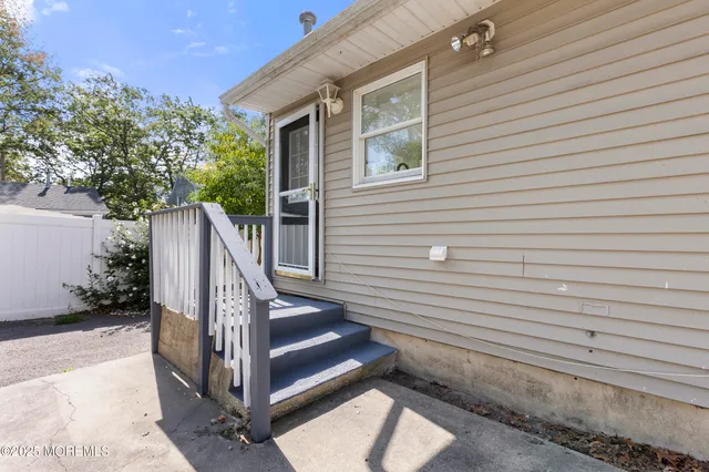 $385,000 | 822 Tappan Street, Forked River, NJ 08731