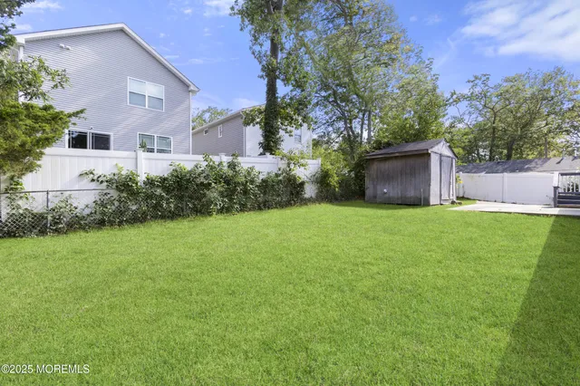 $385,000 | 822 Tappan Street, Forked River, NJ 08731