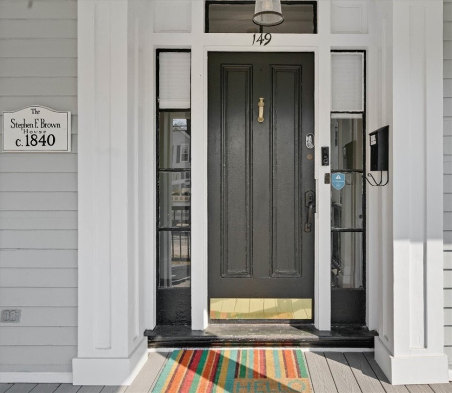 149 Earle Street Woonsocket, RI 02895 - Photo 3 of 43 Gallery Image 3