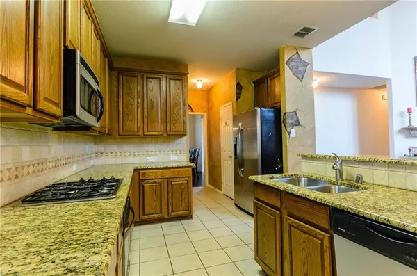 $2,750 | 4457 Caledonia Creek Lane, Plano, TX 75024