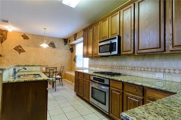 $2,750 | 4457 Caledonia Creek Lane, Plano, TX 75024