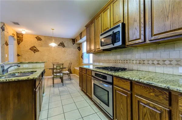 $2,750 | 4457 Caledonia Creek Lane, Plano, TX 75024