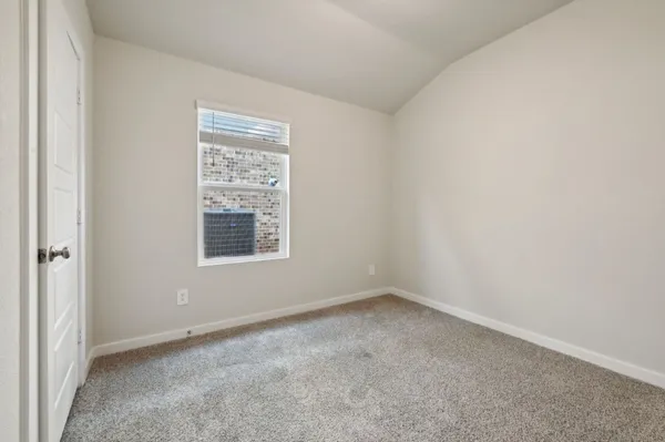 $2,100 | 1410 Waggoner Rnch Trail, Conroe, TX 77301
