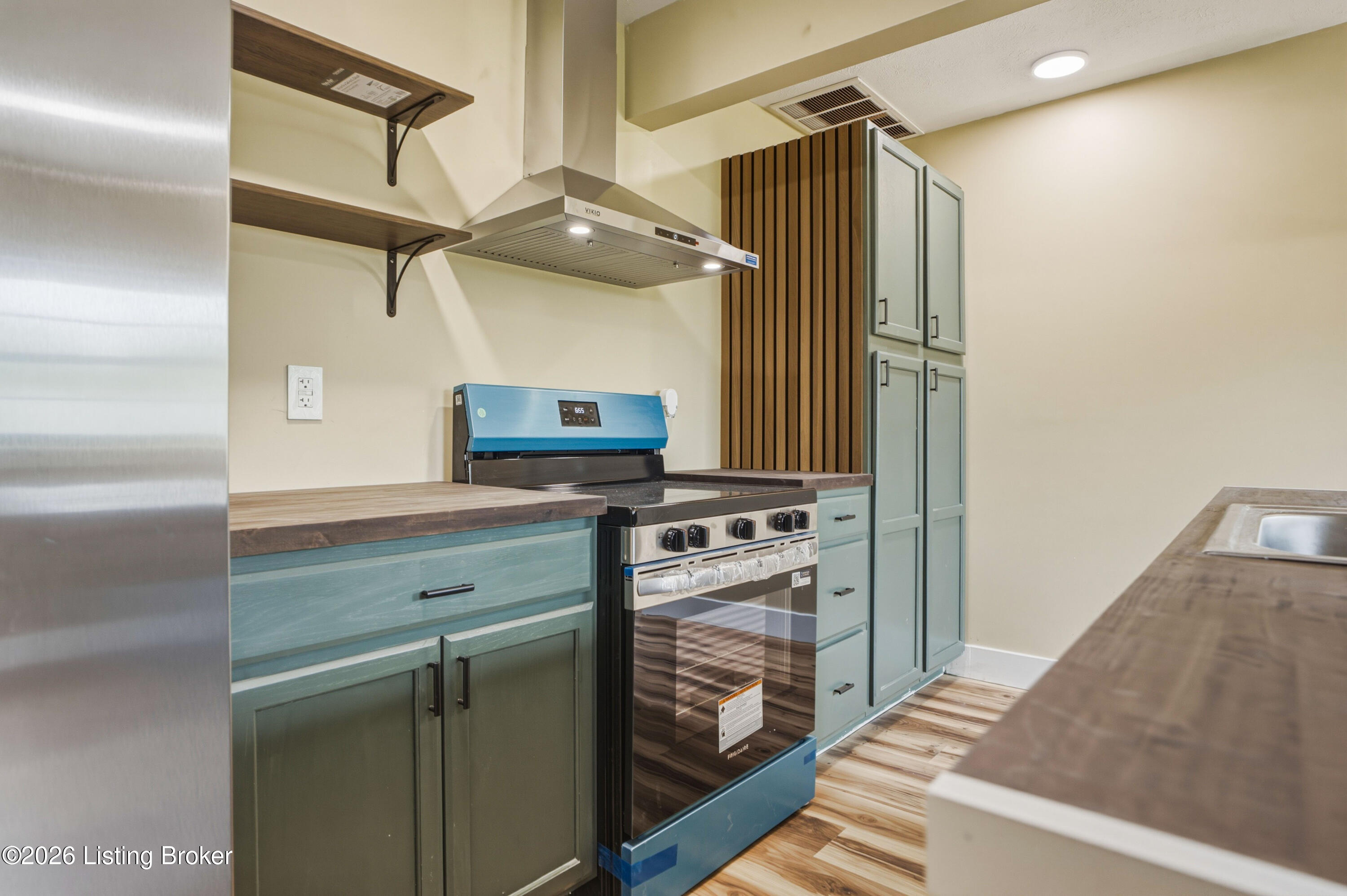 210 Montclair School Road Simpsonville, KY 40067 - Photo 12 of 31 12-Kitchen-Detail