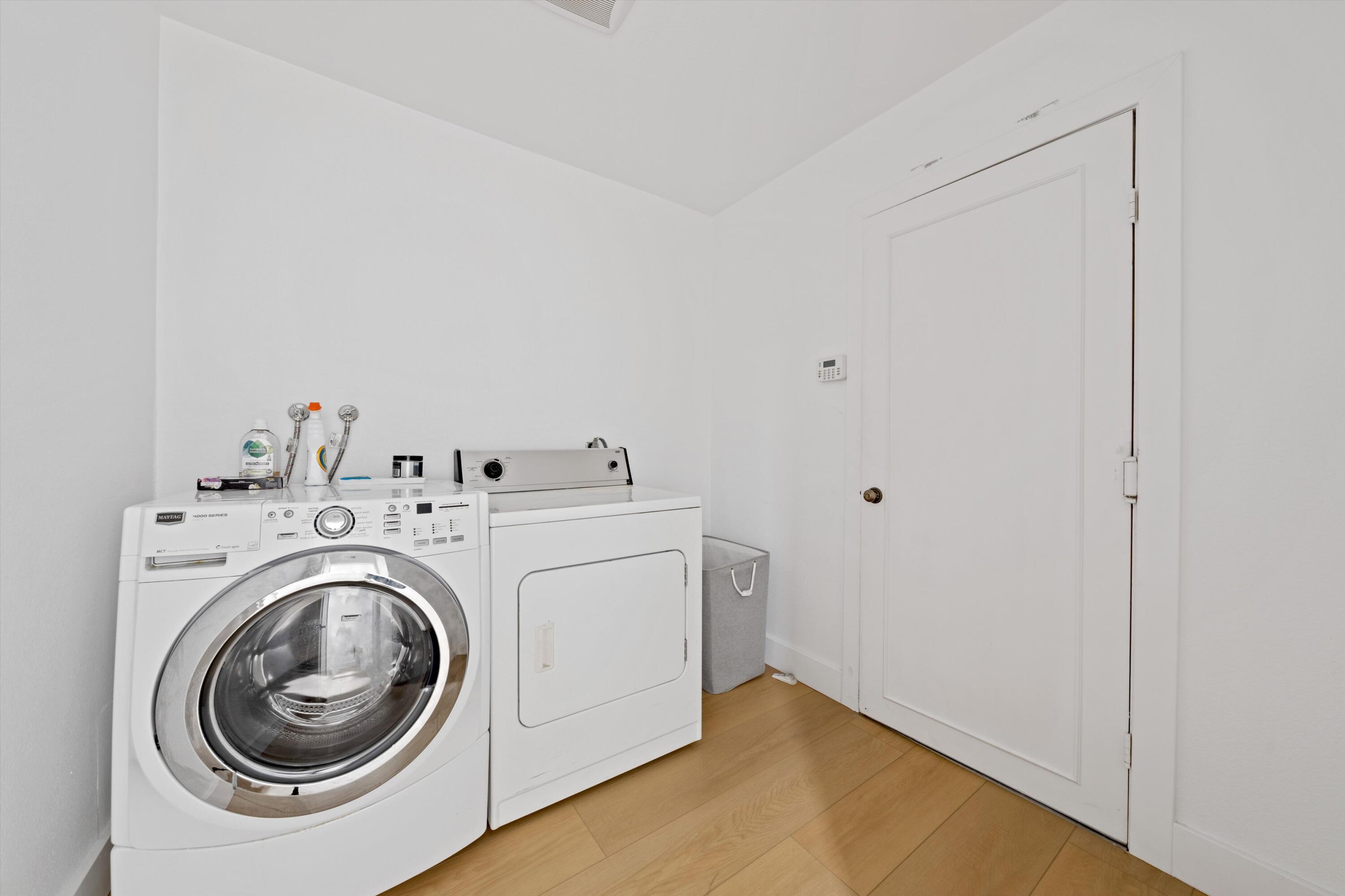 25 Juan Carlos Street Rancho Mirage, CA 92270 - Photo 26 of 45 Laundry Room