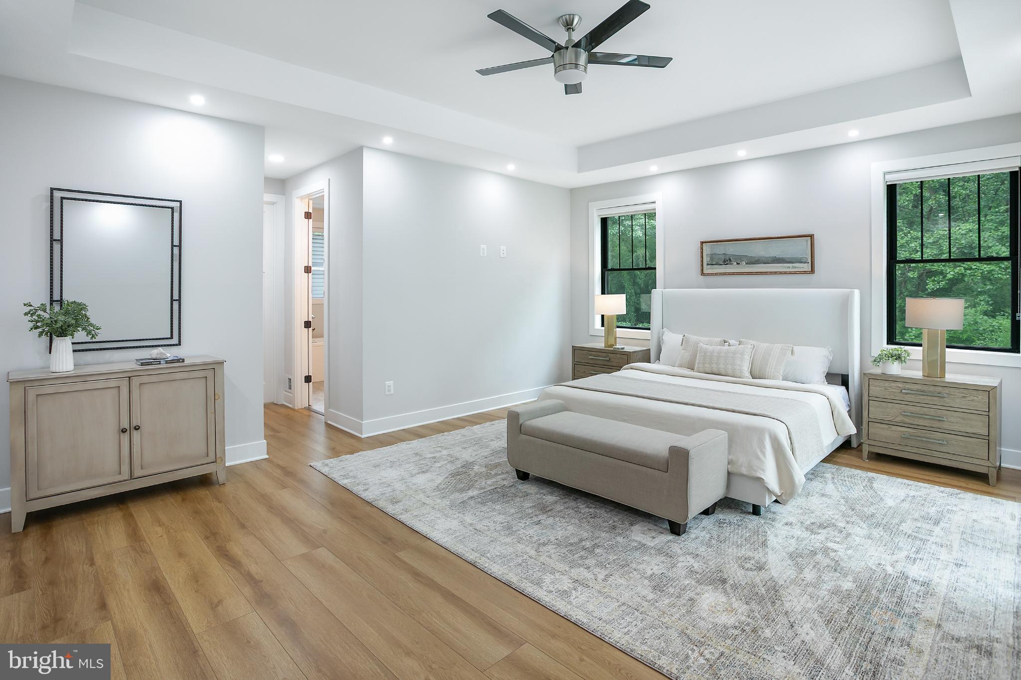 116 Fardale Street Southeast Vienna, VA 22180 - Photo 12 of 50 Main level primary suite