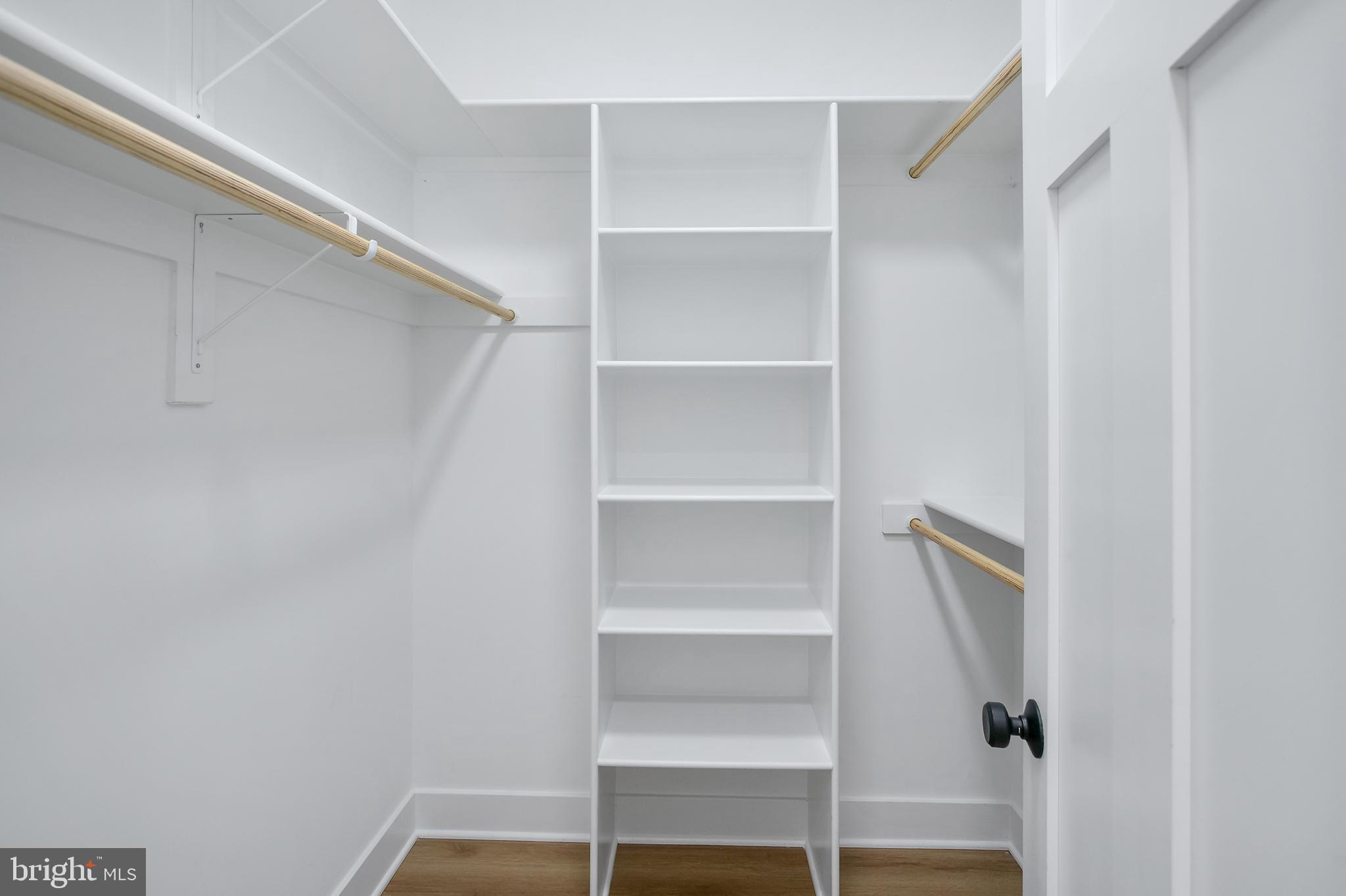 116 Fardale Street Southeast Vienna, VA 22180 - Photo 18 of 50 Main level primary closet 2