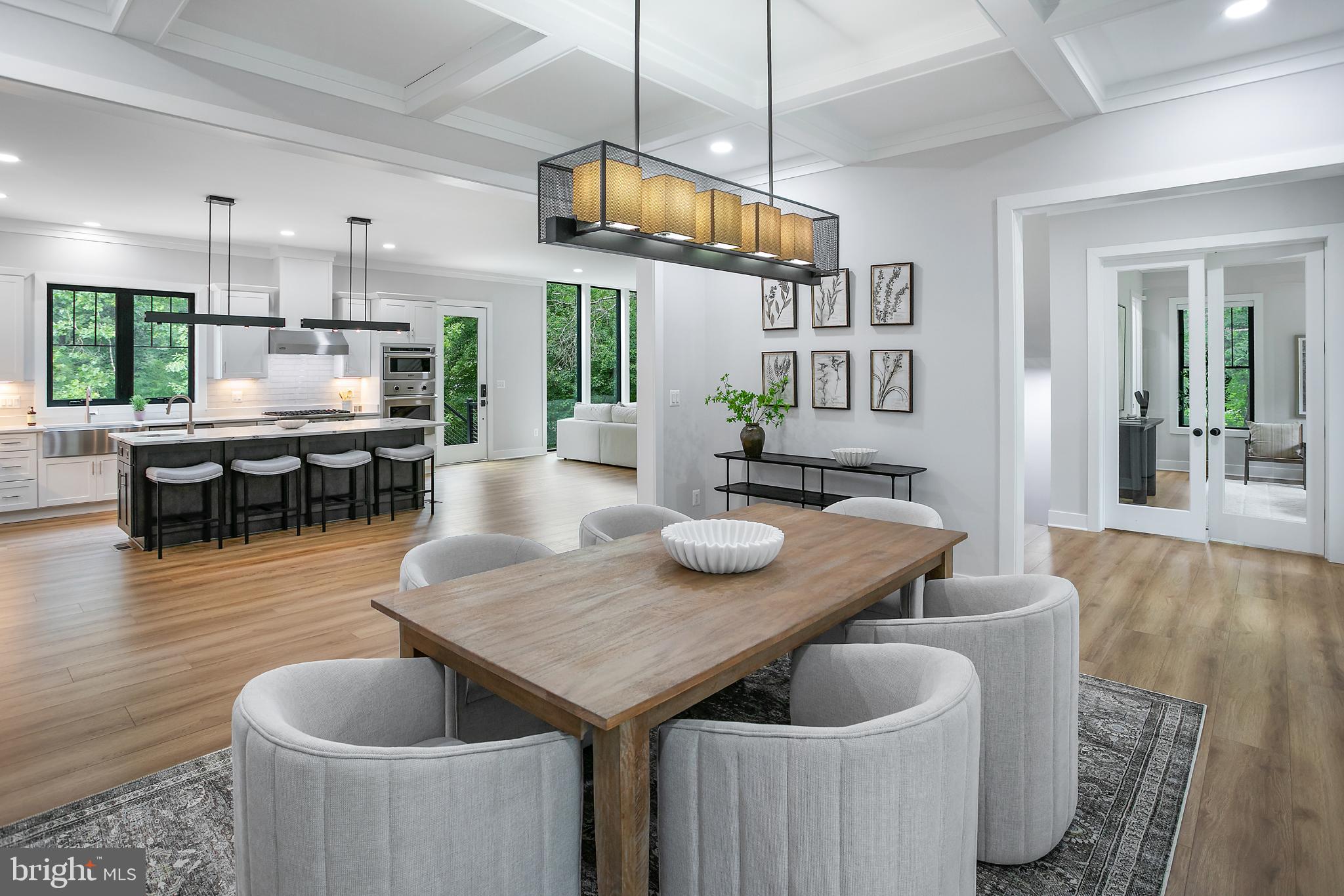 116 Fardale Street Southeast Vienna, VA 22180 - Photo 8 of 50