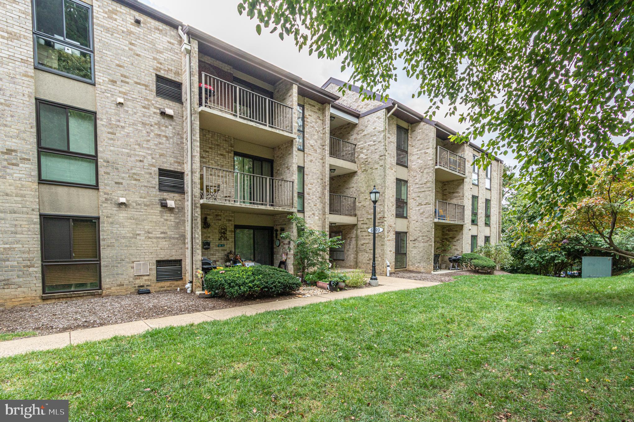 6149 Edsall Road, Unit B Alexandria, VA 22304 - Photo 1 of 19
