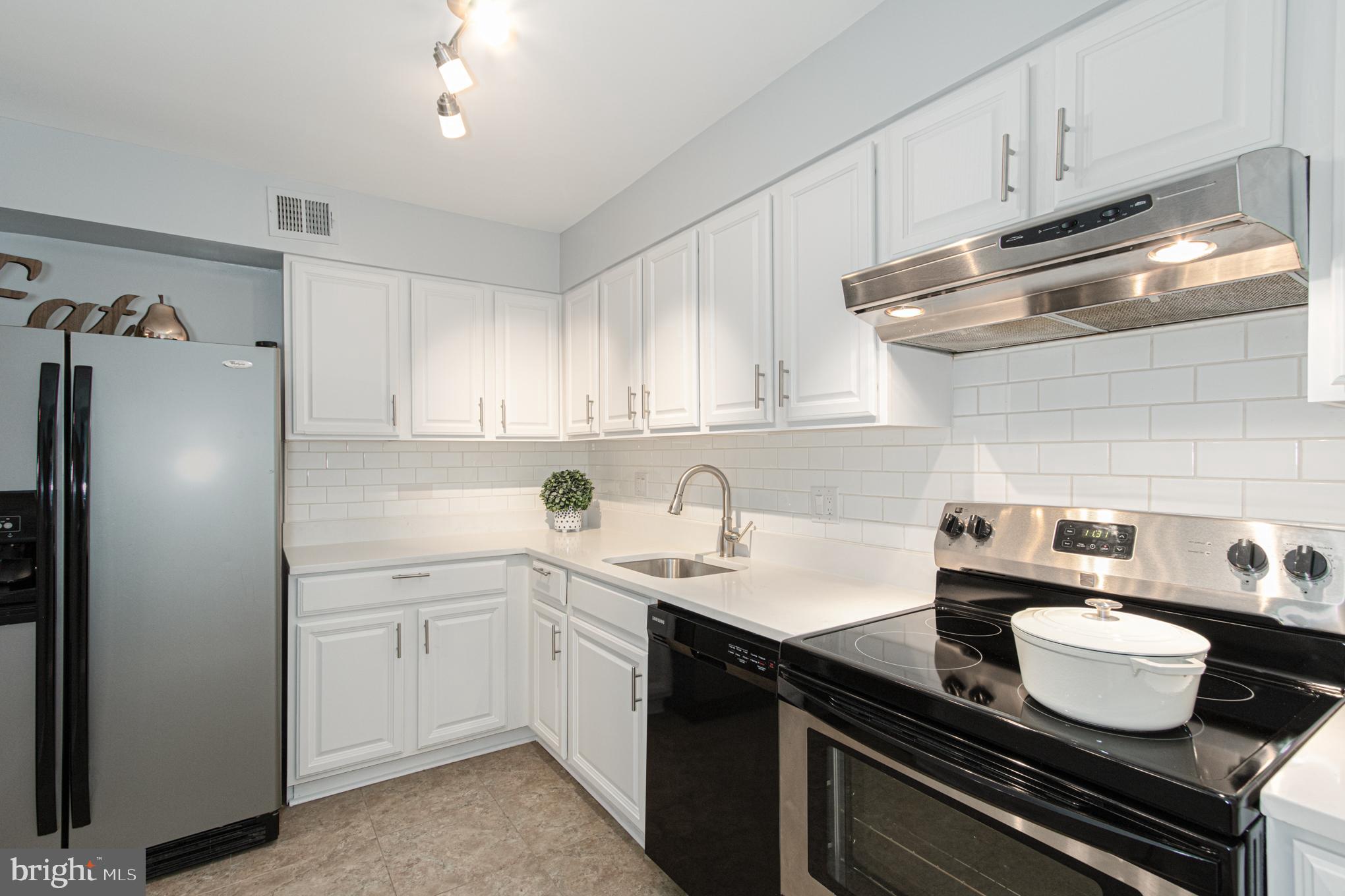 6149 Edsall Road, Unit B Alexandria, VA 22304 - Photo 9 of 19
