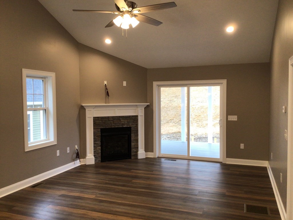8 Soucy Drive Rutland, MA 01543 - Photo 3 of 11 Gallery Image 3