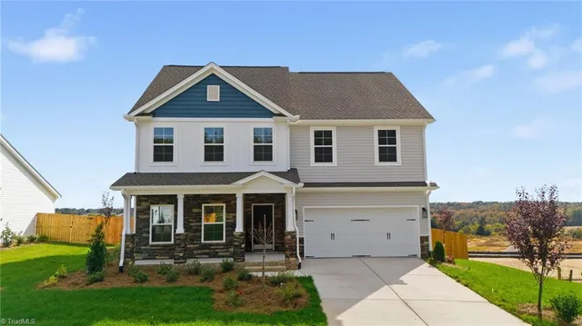 $437,465 | 2969 Flat Rock Drive, Winston-Salem, NC 27127