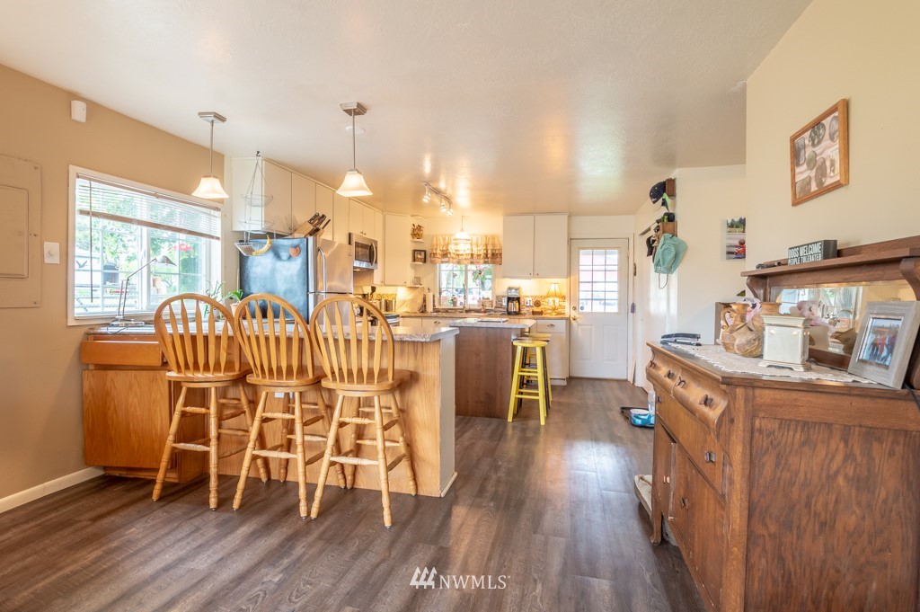 187 Wilson Road Winlock, WA 98596 - Photo 5 of 25