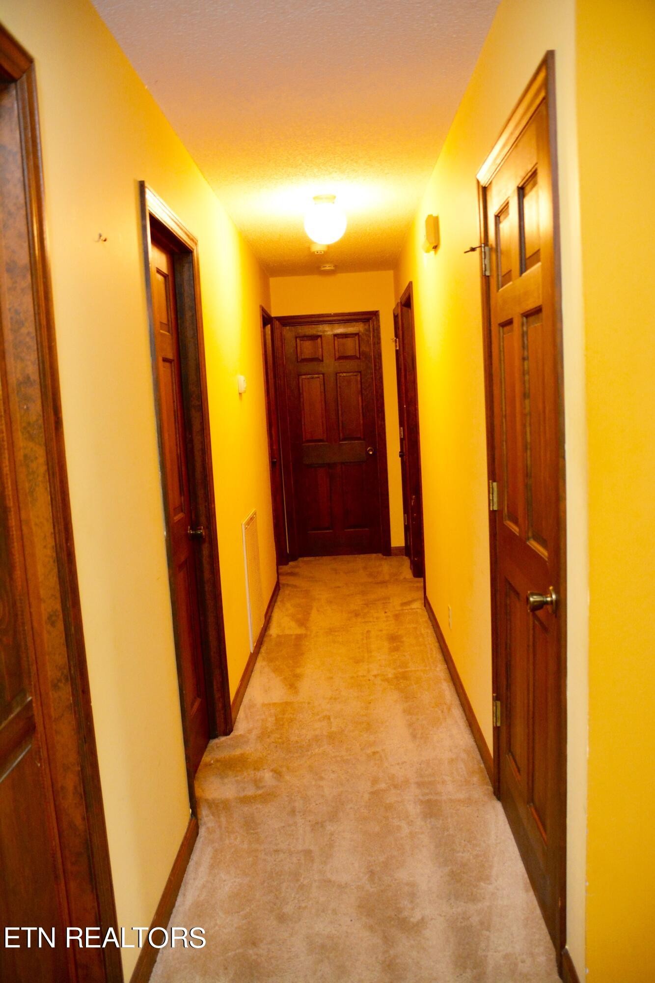 176 South Purdue Avenue Oak Ridge, TN 37830 - Photo 6 of 11 Gallery Image 6