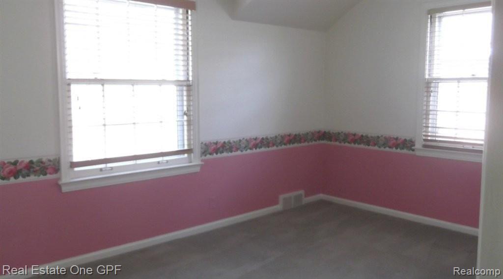 906 Washington Road Grosse Pointe, MI 48230 - Photo 16 of 25 DSCF1693.jpg