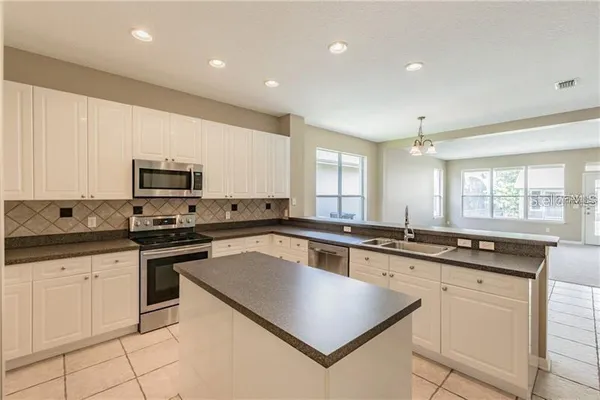 $2,995 | 12563 Cragside Lane, Windermere, FL 34786