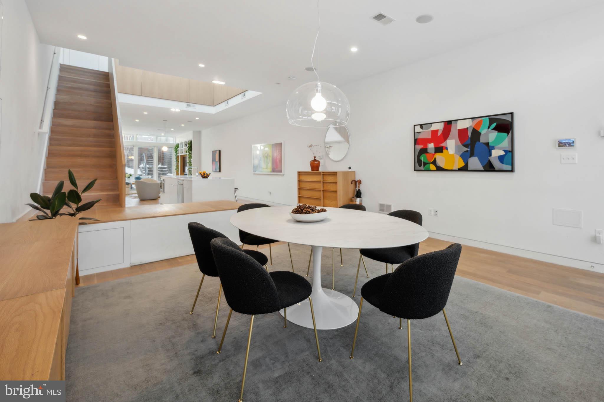 1325 Constitution Avenue Northeast Washington, DC 20002 - Photo 13 of 36 a view of a dining room with furniture