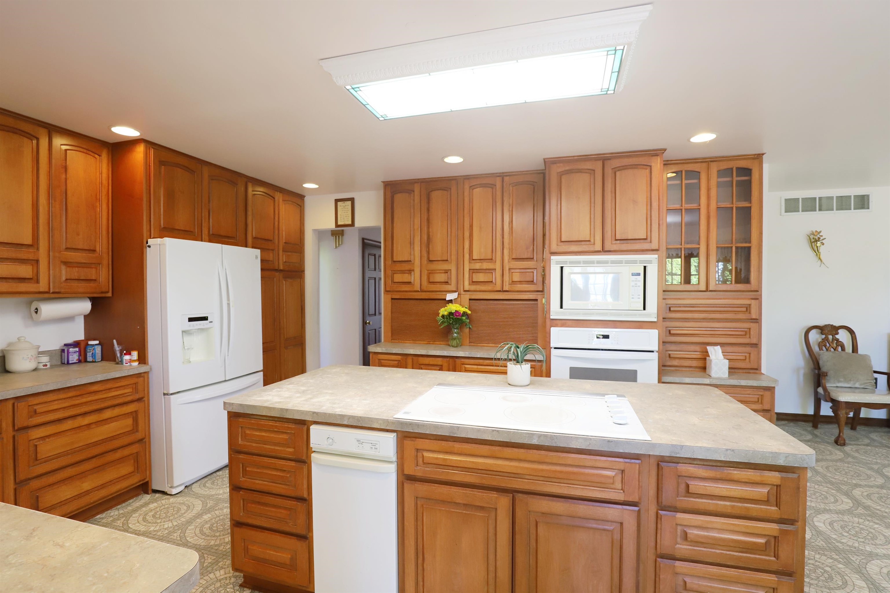 8066 South Vernon Road Durand, MI 48429 - Photo 12 of 42 50172365-454ee0a7-2306-4b2a-9544-82948910a15d.JPG