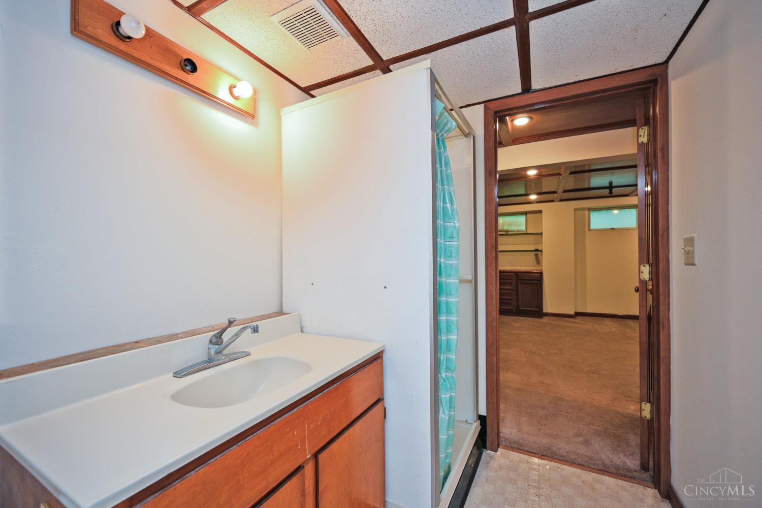 8650 Green Road Cincinnati, OH 45255 - Photo 49 of 57
