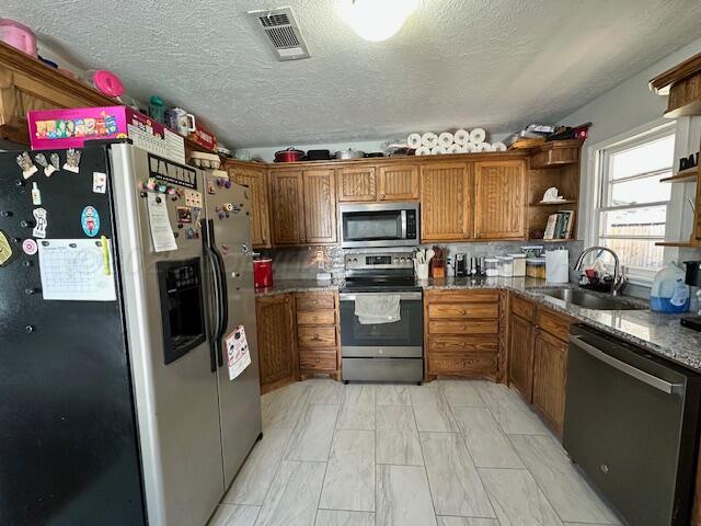4110 Gables Street Amarillo, TX 79110 - Photo 5 of 16 Kitchen 1