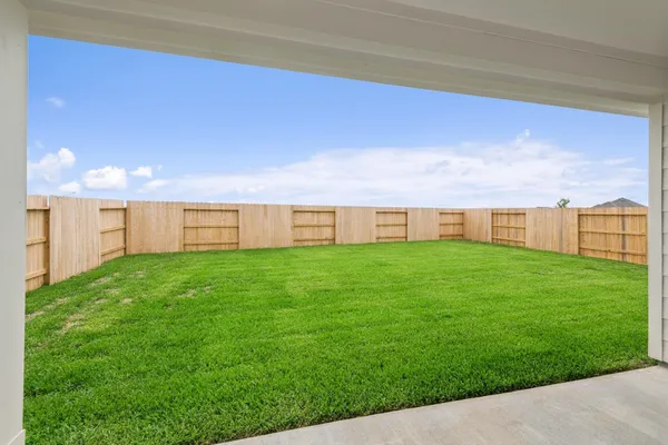 $2,795 | 121 Knight Bayou Drive, Dayton, TX 77535