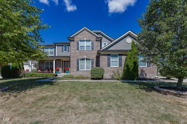 $1,075,000 | 2540 Wineland Creek Drive, Carmel, IN 46074