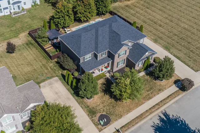 $1,075,000 | 2540 Wineland Creek Drive, Carmel, IN 46074