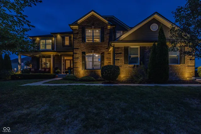 $1,075,000 | 2540 Wineland Creek Drive, Carmel, IN 46074