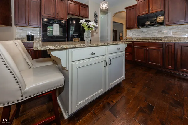 $1,075,000 | 2540 Wineland Creek Drive, Carmel, IN 46074