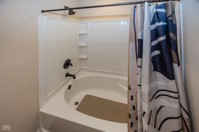 $1,075,000 | 2540 Wineland Creek Drive, Carmel, IN 46074