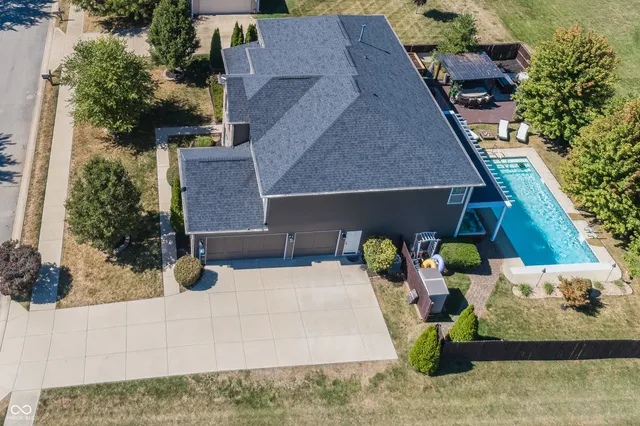 $1,075,000 | 2540 Wineland Creek Drive, Carmel, IN 46074