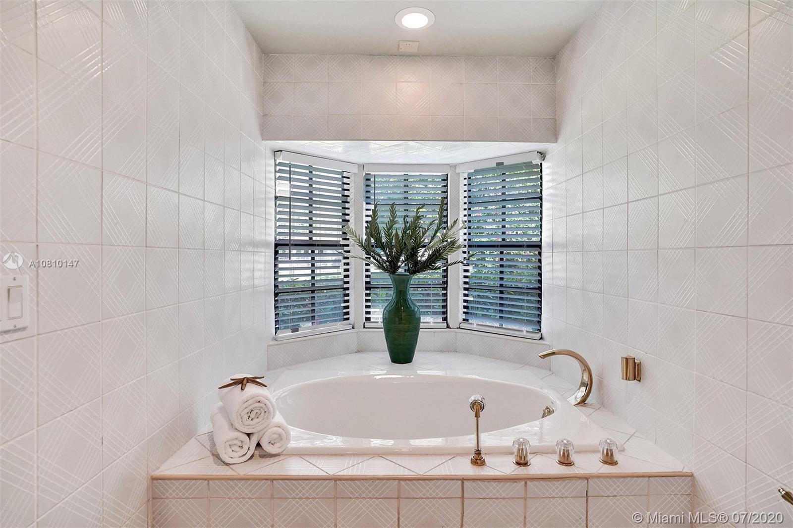 2955 Luckie Road Weston, FL 33331 - Photo 44 of 63