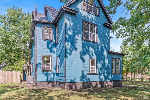 $359,900 | 1052 Portage Avenue, South Bend, IN 46616