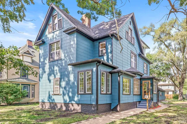 $359,900 | 1052 Portage Avenue, South Bend, IN 46616