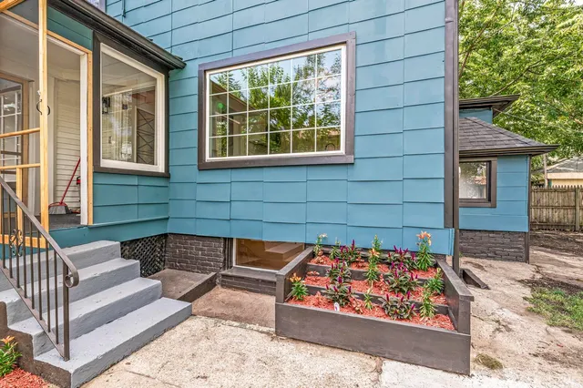 $359,900 | 1052 Portage Avenue, South Bend, IN 46616