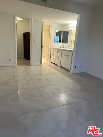a view of a storage & utility room