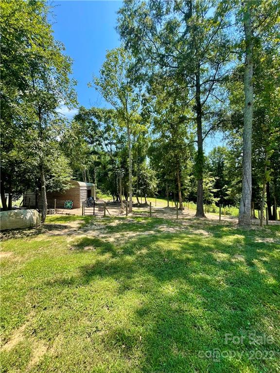 203 Dayton Road Dallas, NC 28034 - Photo 23 of 27 Gallery Image 23
