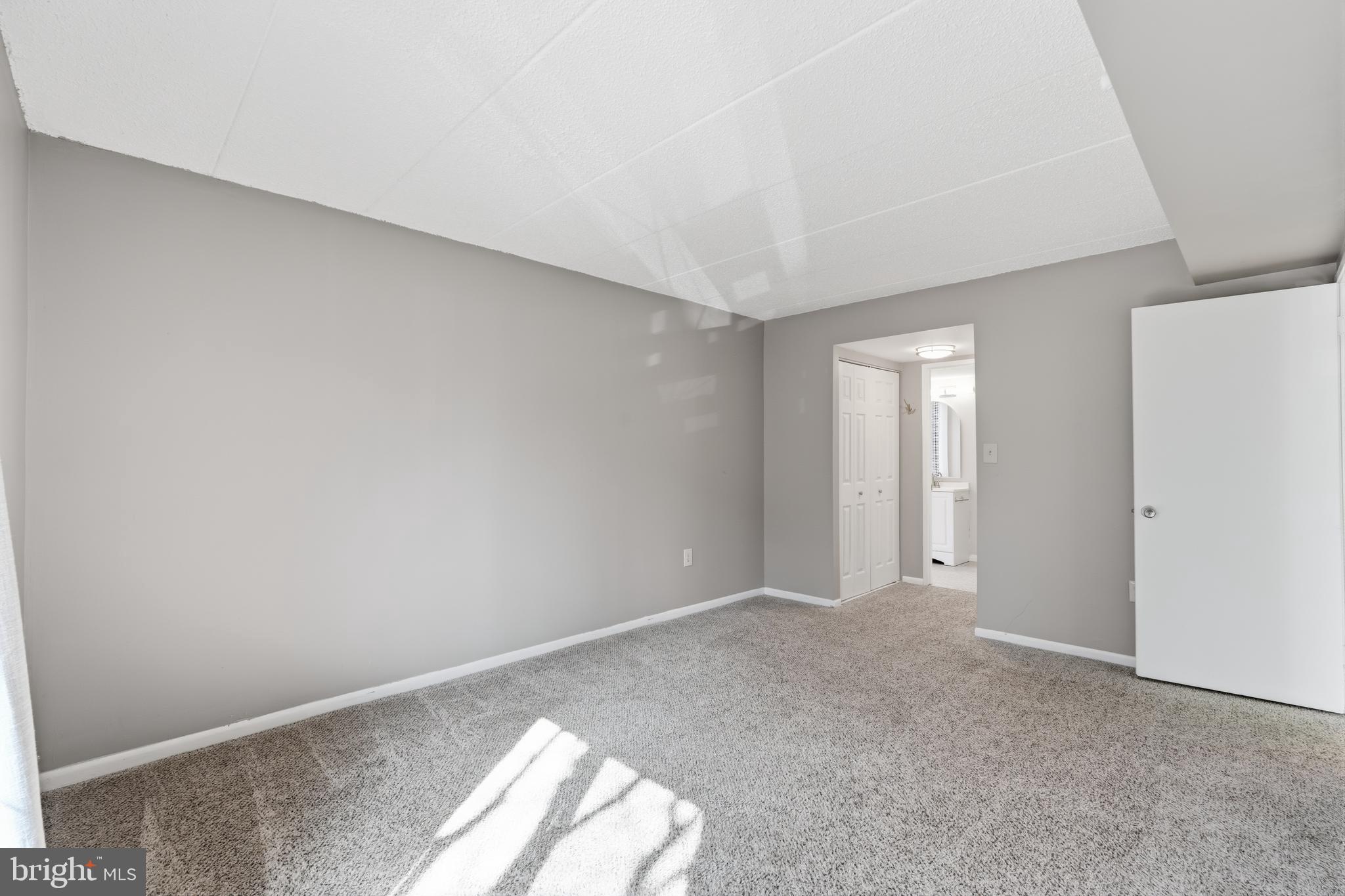 11566 Rolling Green Court, Unit 12/200A Reston, VA 20191 - Photo 14 of 25 Bedroom 1 - View 1