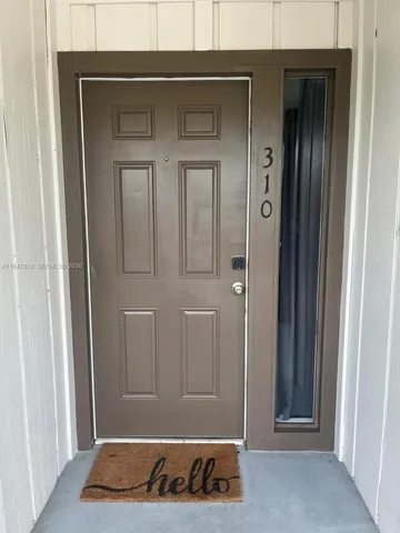 $1,500 | 6519 West Newberry Road, Unit 310, Gainesville, FL 32605