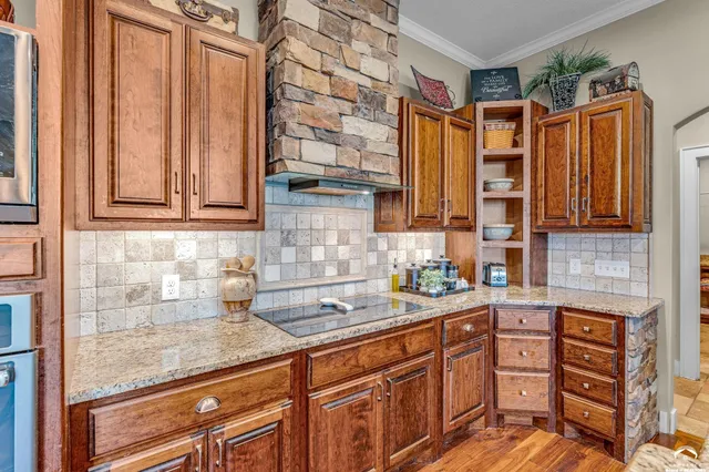 $589,000 | 732 North Blazing Star Drive, Lawrence, KS 66049