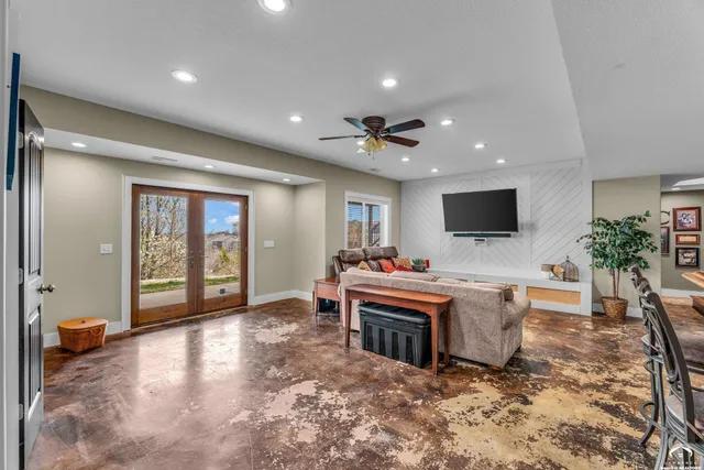 $589,000 | 732 North Blazing Star Drive, Lawrence, KS 66049