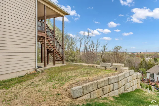 $589,000 | 732 North Blazing Star Drive, Lawrence, KS 66049