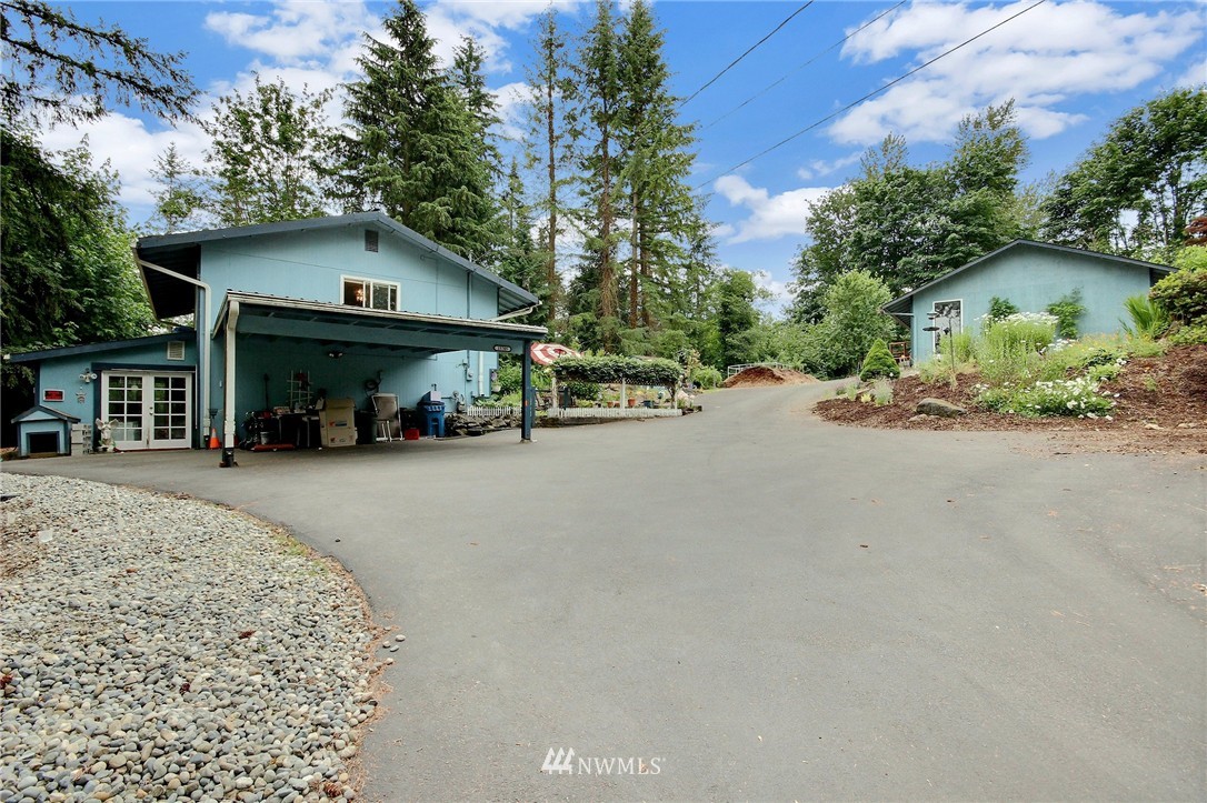 15205 207th Place Southeast Renton, WA 98059 - Photo 7 of 9
