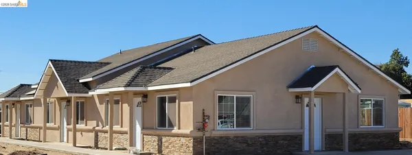 $1,379,000 | 300 North Soderquist Road, Turlock, CA 95380