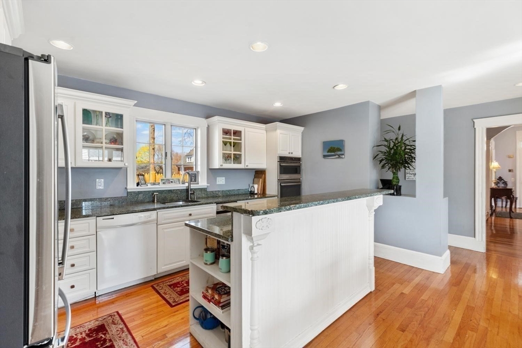 32 Lincoln Road Medford, MA 02155 - Photo 10 of 42 Gallery Image 10